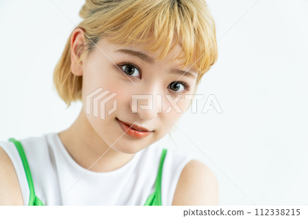Beauty of young women 112338215
