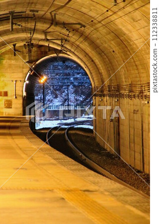 A station in a tunnel!? A secluded station on the Joetsu Line... Yubiso Station on the Joetsu Line 112338811