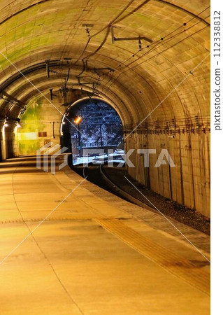 A station in a tunnel!? A secluded station on the Joetsu Line... Yubiso Station on the Joetsu Line A station in a tunnel!? A secluded station on the Joetsu Line... Yubiso Station on the Joetsu Line 112338812