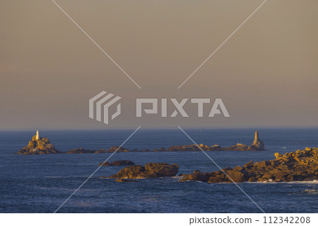 Landscape near Pointe de Landunvez, Landunvez, Finistere, Brittany, France Landscape near Pointe de Landunvez, Landunvez, Finistere, Brittany, France 112342208