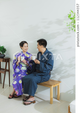 Middle-aged couple in yukata Middle-aged couple in yukata 112344357
