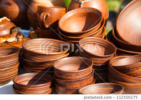 Products made of clay. Clay bowls 112350175