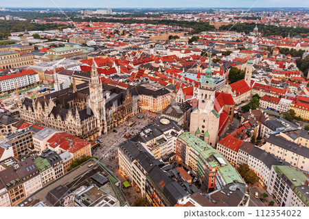 Marienplatz in Munich 112354022