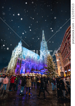 Vienna St. Stephen's Cathedral Square Christmas Market 112355513