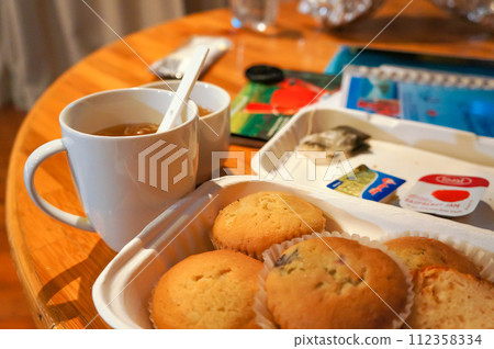 在您的房間裡享用小吃鬆餅 112358334