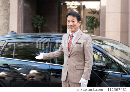 Driver white gloves Driver white gloves 112367481