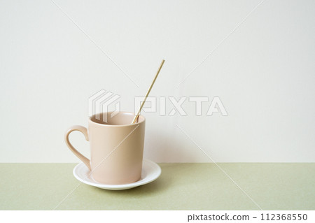 Ceramic mug cup on table. white ivory background 112368550