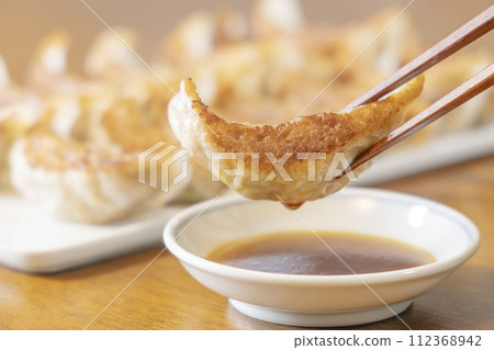 餃子餃子 112368942