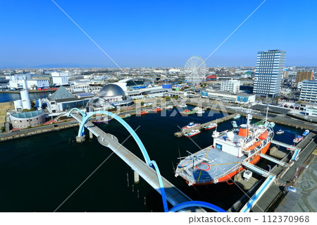 [愛知縣]從名古屋港大樓看到的名古屋港水族館（花園碼頭臨港綠園） 112370968