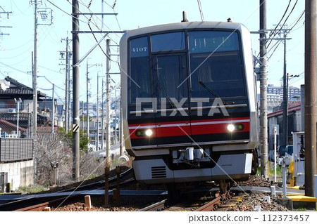 Meitetsu Seto Line commuter stainless steel train Meitetsu Seto Line commuter stainless steel train 112373457