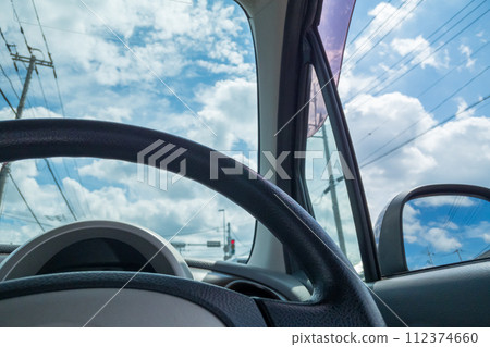 vehicle, steering wheel, steering-wheel 112374660