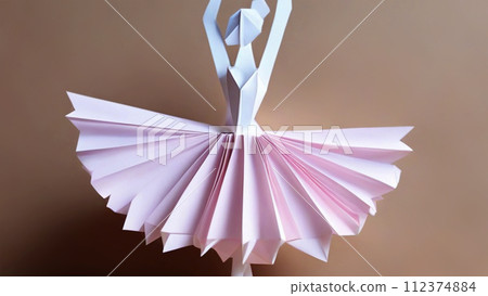 ballerina origami 112374884