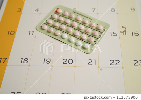 Birth control pills for female of ovulation day, fetus, maternity, childbirth, birth control. Birth control pills for female of ovulation day, fetus, maternity, childbirth, birth control. 112375906