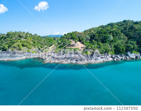 Amazing tropical seashore landscape background,Top view waves crashing on rocks 112387350