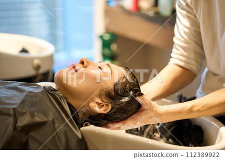 Hair salon shampoo stand Hair salon shampoo stand 112389922