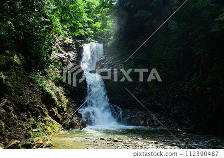 White cloth waterfall 112390487