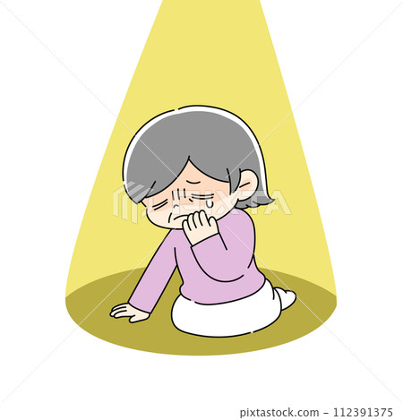 孤立的老年婦女 112391375