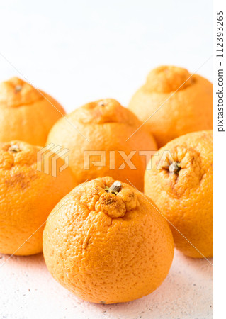 Dekopon with scratches and irregularities 112393265