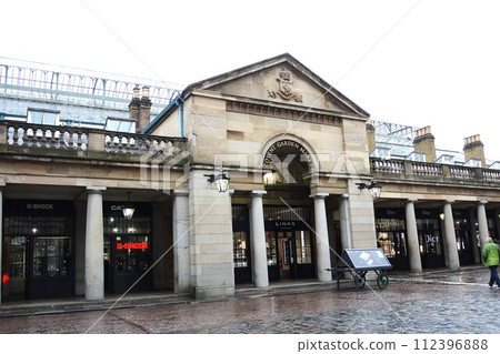 [UK] Covent Garden Market in London 112396888