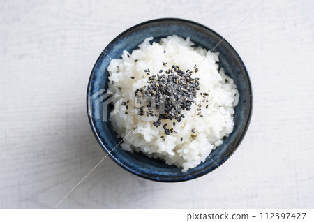 Sesame salt rice Sesame salt rice 112397427