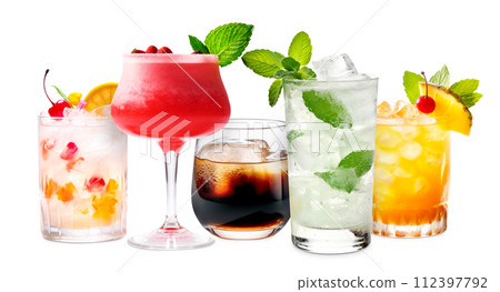Set and collection of classic alcohol cocktails or mocktail isolated on white background with fresh summer fruits Set and collection of classic alcohol cocktails or mocktail isolated on white background with fresh summer fruits 112397792