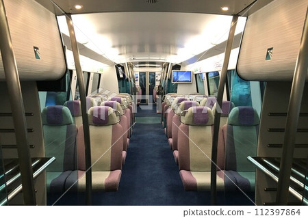[香港] 由香港國際機場前往香港市區的「香港機場快線」內景 112397864