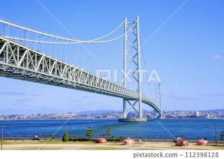 從淡路市道之驛淡路看到的明石海峽大橋 從淡路市道之驛淡路看到的明石海峽大橋 112398128