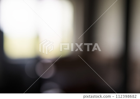Abstract real blurred background of living room with window light Abstract real blurred background of living room with window light 112398682