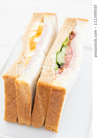 Delicious ham vegetable sandwich and egg sandwich Delicious ham vegetable sandwich and egg sandwich 112399585