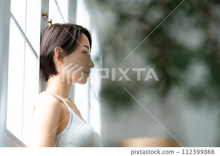 中年女性美麗形象 中年女性美麗形象 112399866