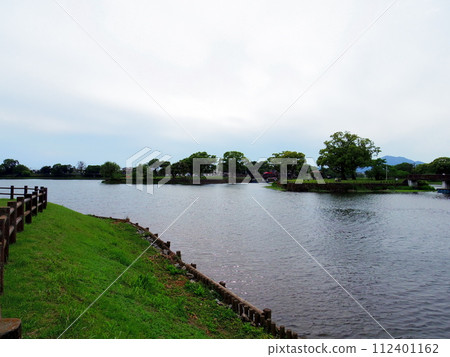 Lake Ezu (Kumamoto City, Kumamoto Prefecture) Lake Ezu (Kumamoto City, Kumamoto Prefecture) 112401162