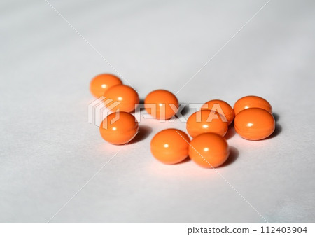 異維A酸 112403904