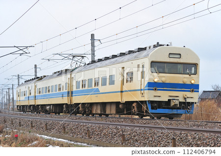Hokuriku Main Line Mikawa-Kaga Kasama JR West 419 series D02 formation (Fukui) 112406794