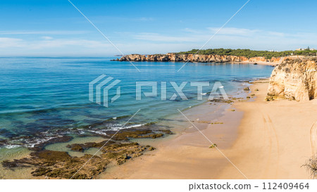 Praia da Rocha in Portimao, Algarve 112409464