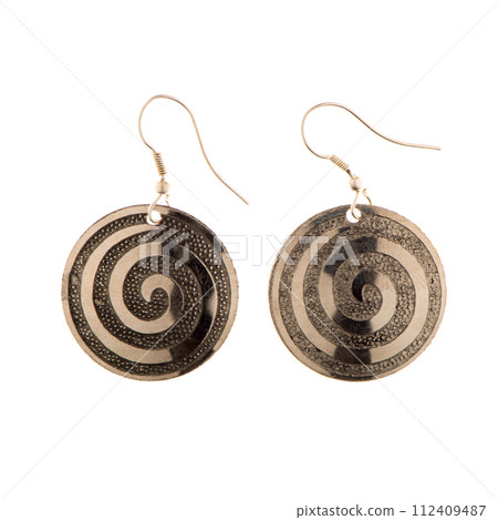 Indian traditional earrings 112409487