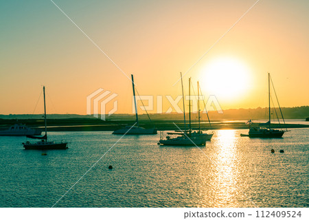 Sunset in Alvor Sunset in Alvor 112409524