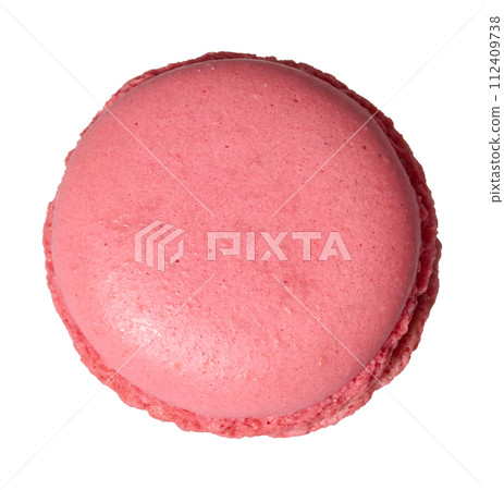 Raspberry macaron on isolated background, dessert Raspberry macaron on isolated background, dessert 112409738