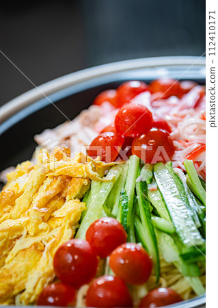 食物： 日產中華 112410171