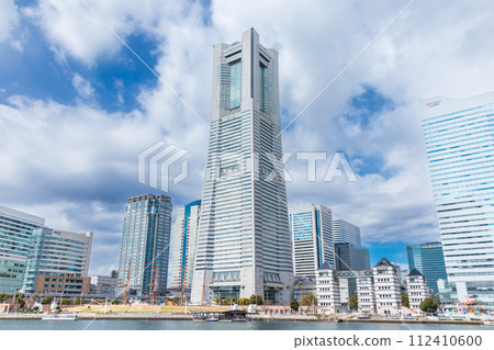 "Kanagawa Prefecture" Yokohama Landmark Tower/Urban Scenery 112410600