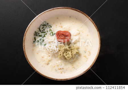 Plum yam soy milk sesame porridge 112411854