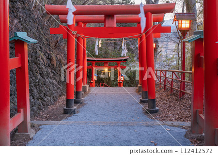 [花長稻荷神社] 男坂鳥居 [佐久城] 112412572