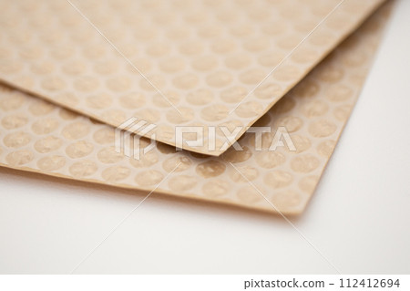 牛皮紙氣泡膜 112412694