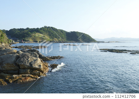 從五色濱眺望鹽江漁港 從五色濱眺望鹽江漁港 112412706