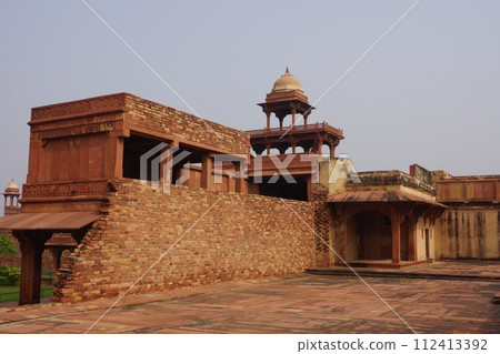 Buildings in the court district of Fatehpur Sikri near Agra, India 112413392