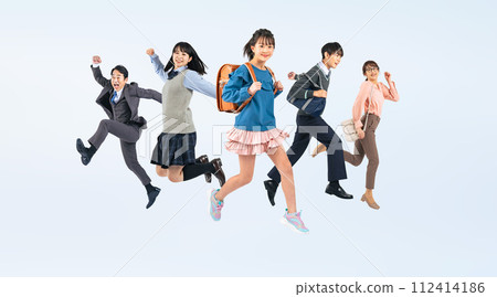Family image of jumping children and parents 112414186