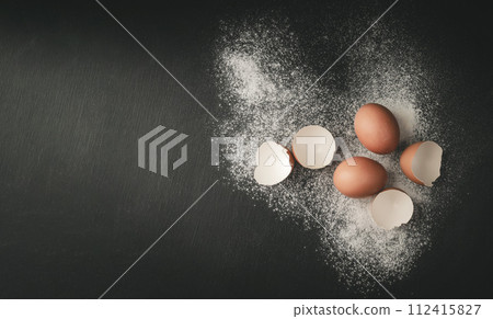 Baking with spices. Flour products. Cooking fresh homemade cakes. Kitchen. Recipe. Top view. Baking with spices. Flour products. Cooking fresh homemade cakes. Kitchen. Recipe. Top view. 112415827