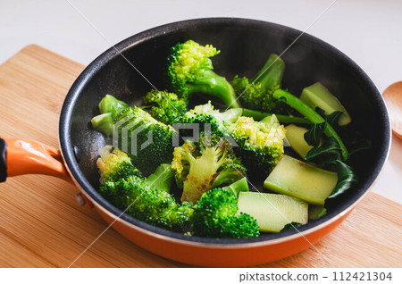 蒸花椰菜 112421304