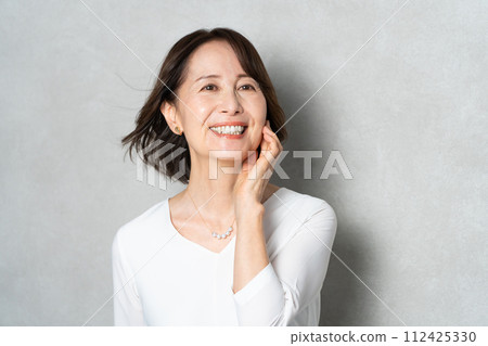 一個中年婦女的肖像 112425330