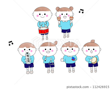 可愛的孩子演奏樂器 可愛的孩子演奏樂器 112426915