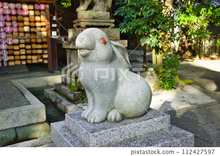 Koma Usagi at Okazaki Shrine, Kyoto (Sakyo Ward, Kyoto City) 112427597